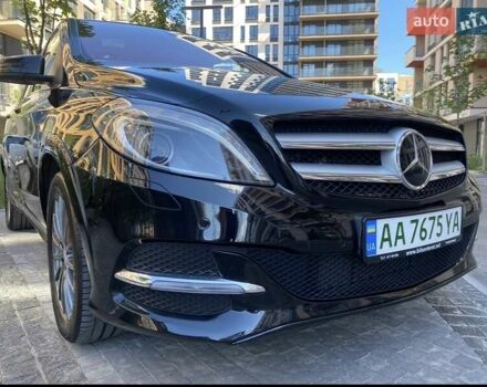 Чорний Мерседес Б-клас, об'ємом двигуна 0 л та пробігом 120 тис. км за 12500 $, фото 1 на Automoto.ua