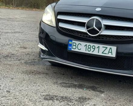 Черный Мерседес Б-класс, объемом двигателя 0 л и пробегом 109 тыс. км за 9900 $, фото 7 на Automoto.ua