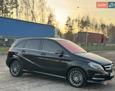 Черный Мерседес Б-класс, объемом двигателя 0 л и пробегом 88 тыс. км за 8750 $, фото 14 на Automoto.ua