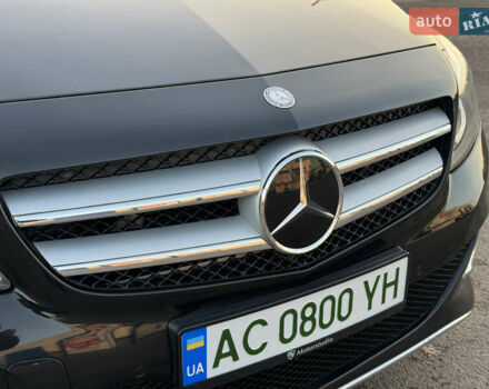 Черный Мерседес Б-класс, объемом двигателя 0 л и пробегом 88 тыс. км за 8750 $, фото 20 на Automoto.ua