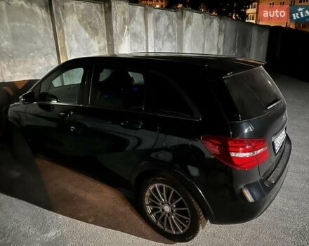 Чорний Мерседес Б-клас, об'ємом двигуна 0 л та пробігом 130 тис. км за 11000 $, фото 25 на Automoto.ua