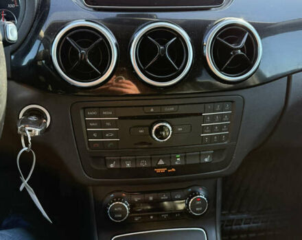 Черный Мерседес Б-класс, объемом двигателя 0 л и пробегом 120 тыс. км за 9499 $, фото 28 на Automoto.ua