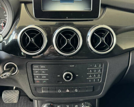 Черный Мерседес Б-класс, объемом двигателя 1.6 л и пробегом 210 тыс. км за 11800 $, фото 15 на Automoto.ua