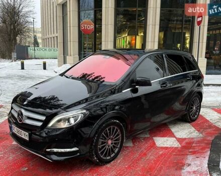 Черный Мерседес Б-класс, объемом двигателя 0 л и пробегом 88 тыс. км за 11000 $, фото 2 на Automoto.ua