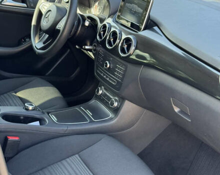 Черный Мерседес Б-класс, объемом двигателя 1.6 л и пробегом 210 тыс. км за 11800 $, фото 13 на Automoto.ua