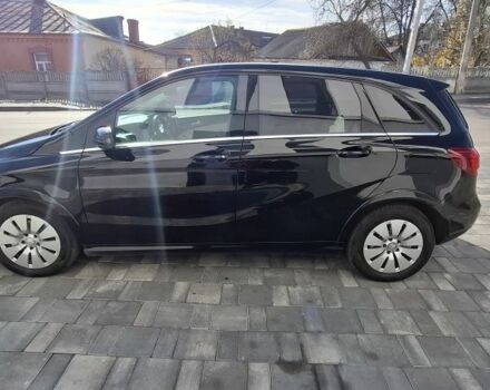 Черный Мерседес Б-класс, объемом двигателя 0 л и пробегом 149 тыс. км за 8200 $, фото 4 на Automoto.ua