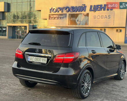 Черный Мерседес Б-класс, объемом двигателя 0 л и пробегом 88 тыс. км за 8750 $, фото 10 на Automoto.ua