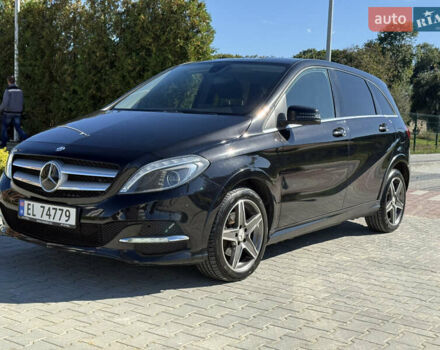 Мерседес Б-клас 2015 у Львові на Automoto.ua Чорний Мерседес Б-клас, об'ємом двигуна 0 л та пробігом 80 тис. км за 9900 $, фото 2 на Automoto.ua