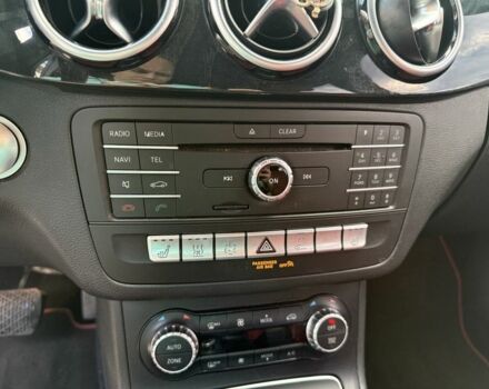 Черный Мерседес Б-класс, объемом двигателя 0 л и пробегом 190 тыс. км за 10200 $, фото 7 на Automoto.ua