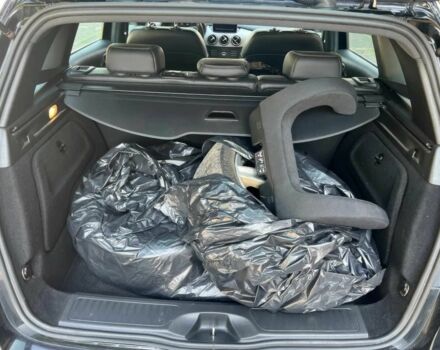 Черный Мерседес Б-класс, объемом двигателя 2 л и пробегом 70 тыс. км за 10200 $, фото 11 на Automoto.ua