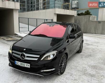 Черный Мерседес Б-класс, объемом двигателя 0 л и пробегом 88 тыс. км за 11000 $, фото 6 на Automoto.ua