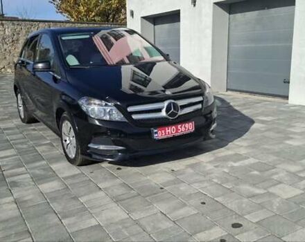 Черный Мерседес Б-класс, объемом двигателя 0 л и пробегом 140 тыс. км за 8799 $, фото 1 на Automoto.ua