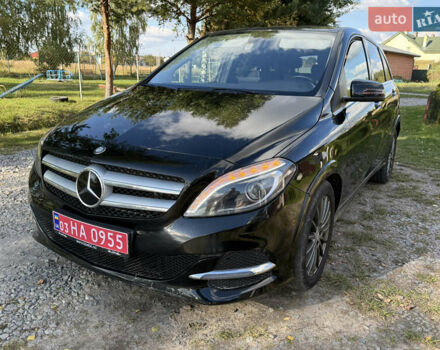 Черный Мерседес Б-класс, объемом двигателя 0 л и пробегом 120 тыс. км за 9499 $, фото 2 на Automoto.ua