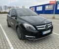 Черный Мерседес Б-класс, объемом двигателя 0 л и пробегом 120 тыс. км за 9900 $, фото 10 на Automoto.ua