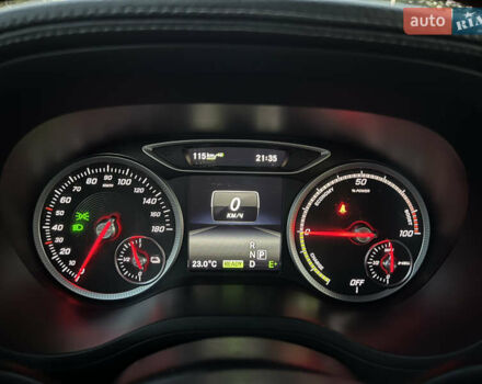 Черный Мерседес Б-класс, объемом двигателя 0 л и пробегом 114 тыс. км за 9900 $, фото 23 на Automoto.ua