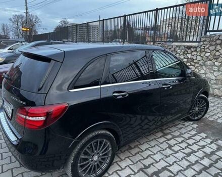 Чорний Мерседес Б-клас, об'ємом двигуна 0 л та пробігом 130 тис. км за 11000 $, фото 14 на Automoto.ua