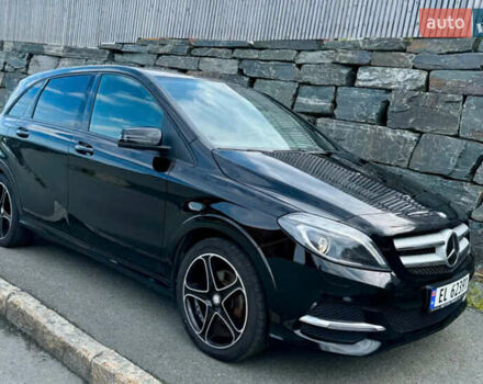 Мерседес Б-класс 2015 в Львове на Automoto.ua Черный Мерседес Б-класс, объемом двигателя 0 л и пробегом 83 тыс. км за 10550 $, фото 1 на Automoto.ua