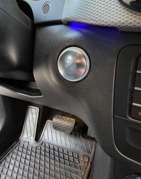 Черный Мерседес Б-класс, объемом двигателя 0 л и пробегом 81 тыс. км за 10900 $, фото 17 на Automoto.ua