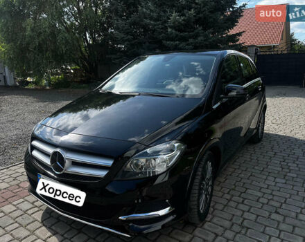 Черный Мерседес Б-класс, объемом двигателя 0 л и пробегом 74 тыс. км за 10300 $, фото 3 на Automoto.ua