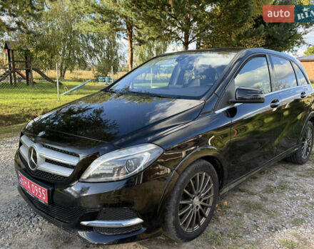 Черный Мерседес Б-класс, объемом двигателя 0 л и пробегом 120 тыс. км за 9499 $, фото 4 на Automoto.ua