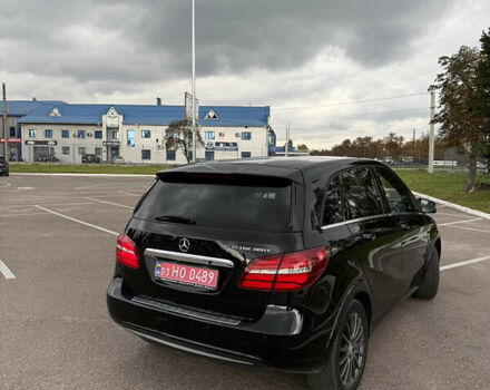 Мерседес Б-клас 2015 у Житомирі на Automoto.ua Чорний Мерседес Б-клас, об'ємом двигуна 0 л та пробігом 120 тис. км за 10200 $, фото 7 на Automoto.ua