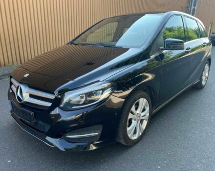 Черный Мерседес Б-класс, объемом двигателя 2 л и пробегом 70 тыс. км за 10200 $, фото 2 на Automoto.ua