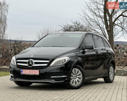 Черный Мерседес Б-класс, объемом двигателя 0 л и пробегом 72 тыс. км за 10550 $, фото 1 на Automoto.ua