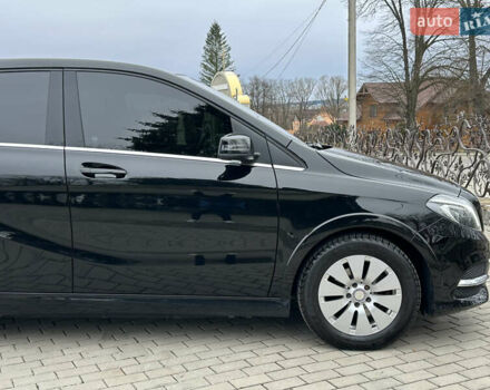 Черный Мерседес Б-класс, объемом двигателя 0 л и пробегом 73 тыс. км за 10550 $, фото 37 на Automoto.ua