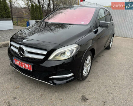 Черный Мерседес Б-класс, объемом двигателя 0 л и пробегом 39 тыс. км за 11000 $, фото 2 на Automoto.ua