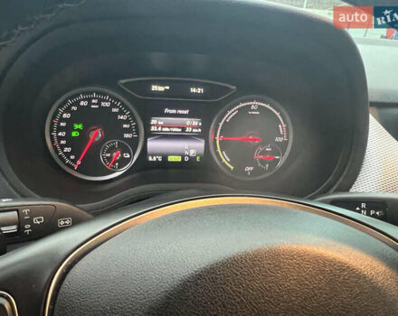 Черный Мерседес Б-класс, объемом двигателя 0 л и пробегом 39 тыс. км за 11000 $, фото 14 на Automoto.ua