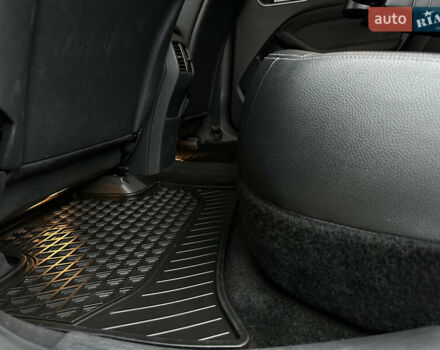 Черный Мерседес Б-класс, объемом двигателя 0 л и пробегом 72 тыс. км за 10550 $, фото 50 на Automoto.ua