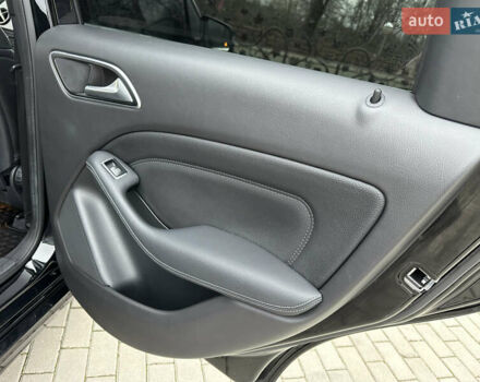 Черный Мерседес Б-класс, объемом двигателя 0 л и пробегом 72 тыс. км за 10550 $, фото 52 на Automoto.ua