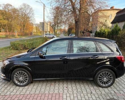 Черный Мерседес Б-класс, объемом двигателя 0 л и пробегом 132 тыс. км за 7500 $, фото 3 на Automoto.ua