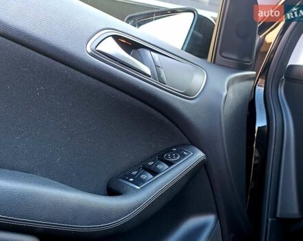 Чорний Мерседес Б-клас, об'ємом двигуна 0 л та пробігом 76 тис. км за 9999 $, фото 42 на Automoto.ua