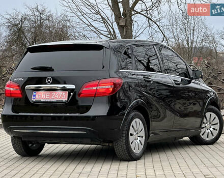 Черный Мерседес Б-класс, объемом двигателя 0 л и пробегом 72 тыс. км за 10550 $, фото 28 на Automoto.ua