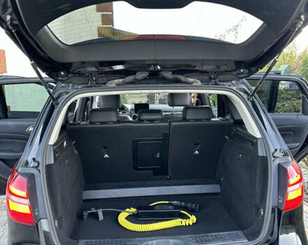 Черный Мерседес Б-класс, объемом двигателя 0 л и пробегом 90 тыс. км за 10900 $, фото 11 на Automoto.ua