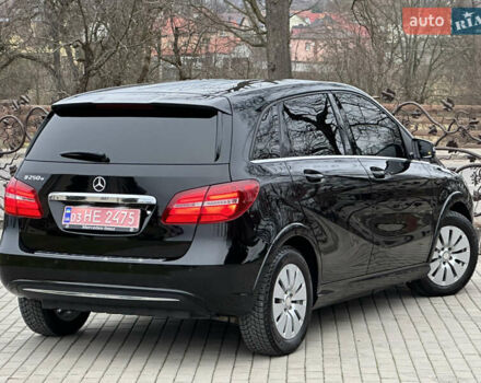 Черный Мерседес Б-класс, объемом двигателя 0 л и пробегом 72 тыс. км за 10550 $, фото 30 на Automoto.ua