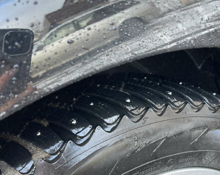 Черный Мерседес Б-класс, объемом двигателя 0 л и пробегом 111 тыс. км за 13000 $, фото 15 на Automoto.ua