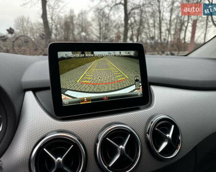 Черный Мерседес Б-класс, объемом двигателя 0 л и пробегом 72 тыс. км за 10550 $, фото 46 на Automoto.ua