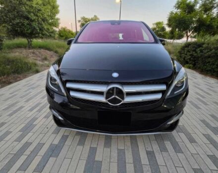 Чорний Мерседес Б-клас, об'ємом двигуна 0 л та пробігом 80 тис. км за 5700 $, фото 1 на Automoto.ua