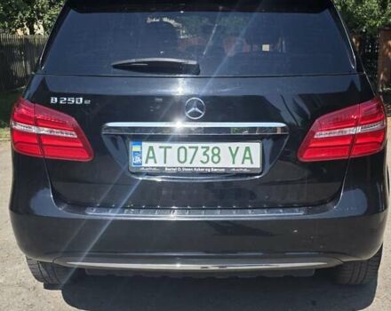 Черный Мерседес Б-класс, объемом двигателя 0 л и пробегом 132 тыс. км за 10000 $, фото 8 на Automoto.ua