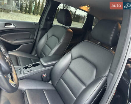 Черный Мерседес Б-класс, объемом двигателя 0 л и пробегом 73 тыс. км за 10550 $, фото 43 на Automoto.ua