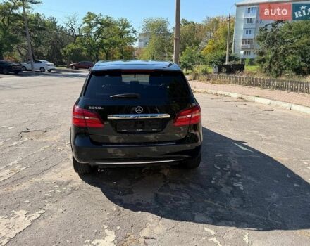 Чорний Мерседес Б-клас, об'ємом двигуна 0 л та пробігом 127 тис. км за 12850 $, фото 19 на Automoto.ua