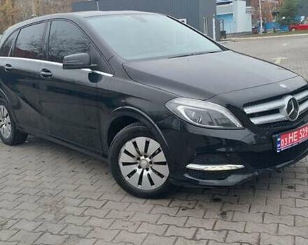 Черный Мерседес Б-класс, объемом двигателя 0 л и пробегом 122 тыс. км за 12291 $, фото 14 на Automoto.ua