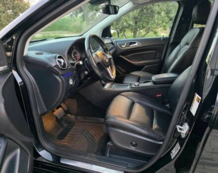 Чорний Мерседес Б-клас, об'ємом двигуна 0 л та пробігом 80 тис. км за 5700 $, фото 7 на Automoto.ua