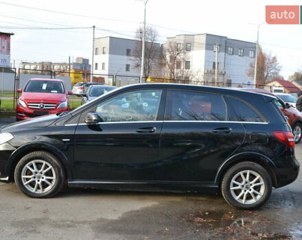 Чорний Мерседес Б-клас, об'ємом двигуна 0 л та пробігом 73 тис. км за 11500 $, фото 11 на Automoto.ua