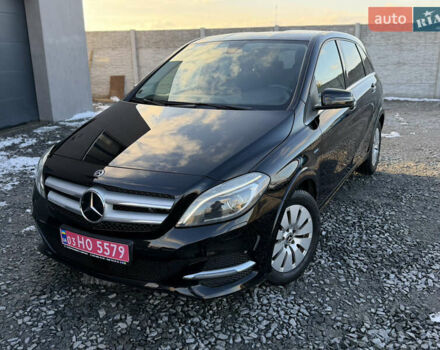 Чорний Мерседес Б-клас, об'ємом двигуна 0 л та пробігом 90 тис. км за 9250 $, фото 25 на Automoto.ua