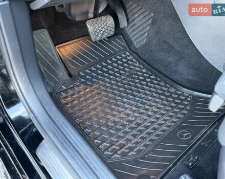 Чорний Мерседес Б-клас, об'ємом двигуна 0 л та пробігом 90 тис. км за 9250 $, фото 12 на Automoto.ua