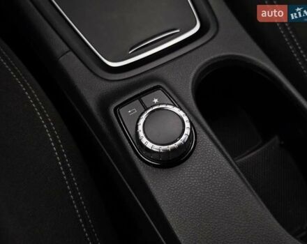 Чорний Мерседес Б-клас, об'ємом двигуна 0 л та пробігом 76 тис. км за 11790 $, фото 16 на Automoto.ua