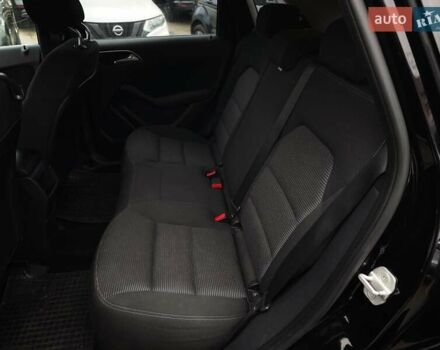 Чорний Мерседес Б-клас, об'ємом двигуна 0 л та пробігом 76 тис. км за 11790 $, фото 12 на Automoto.ua